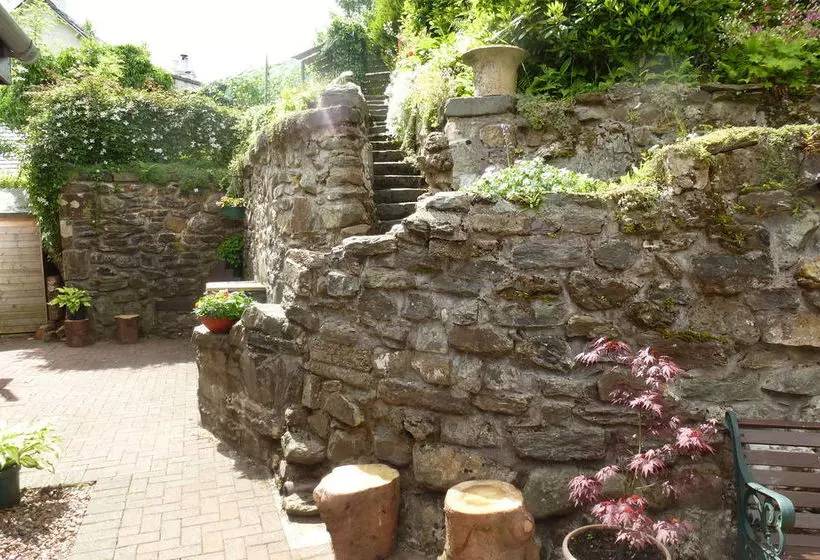 צימר Lochearn House