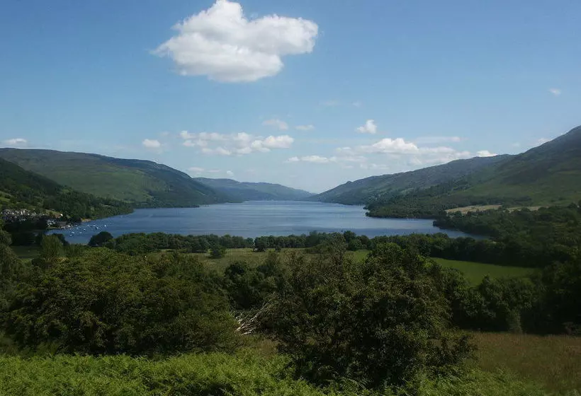 צימר Lochearn House