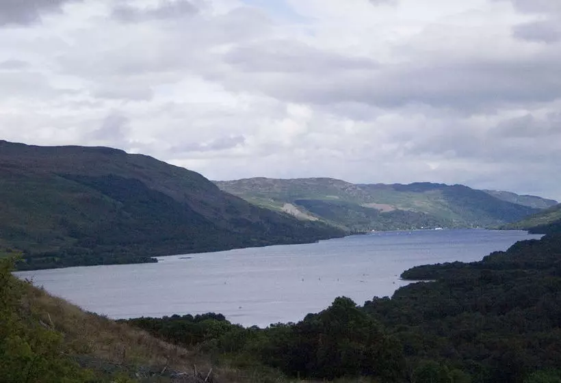 צימר Lochearn House