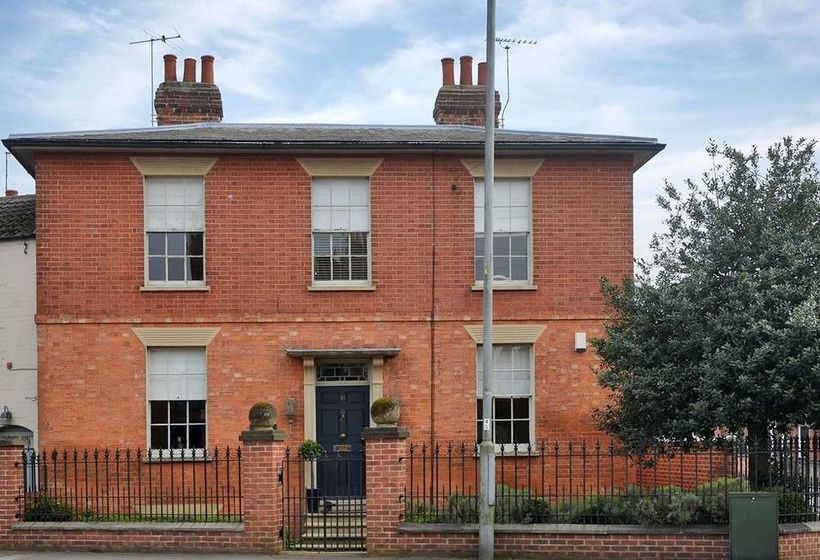 Bed and Breakfast The Hollies