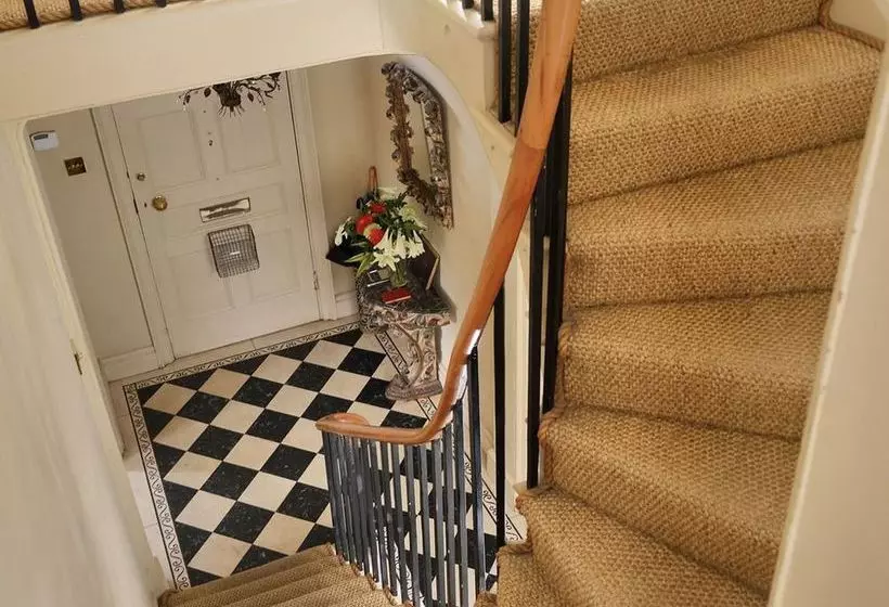 Bed and Breakfast The Hollies