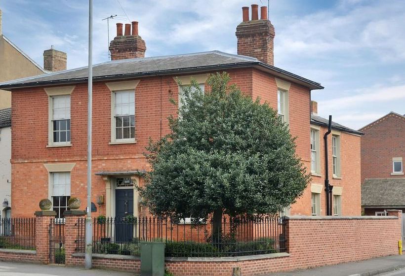 Bed and Breakfast The Hollies