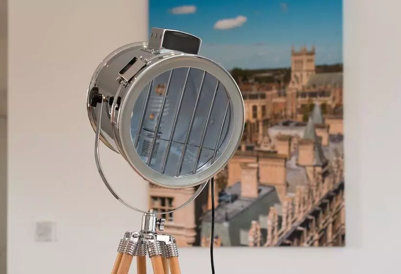 Cambridge Orchard Apartments   2 Double Bedrooms