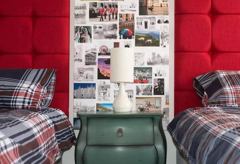 Cambridge Orchard Apartments   2 Double Bedrooms