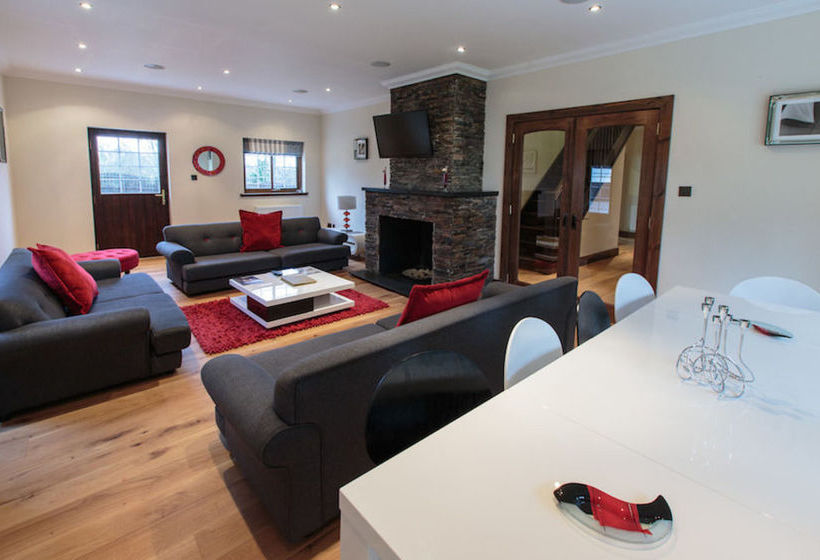 Отель Achnagairn Estate