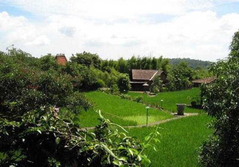 Hotell Hills Joglo Villa