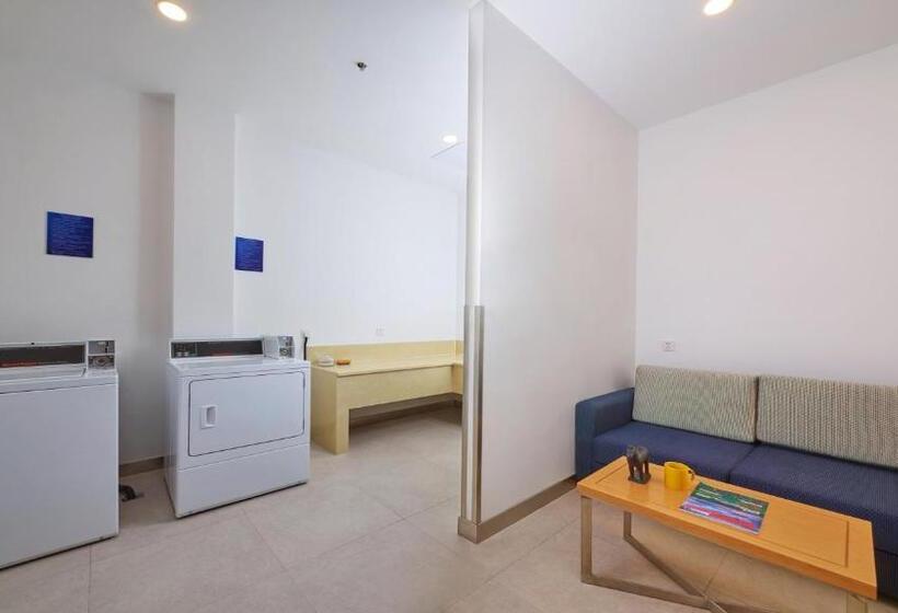 ホテル Holiday Inn Express Baoji City Centre, An Ihg