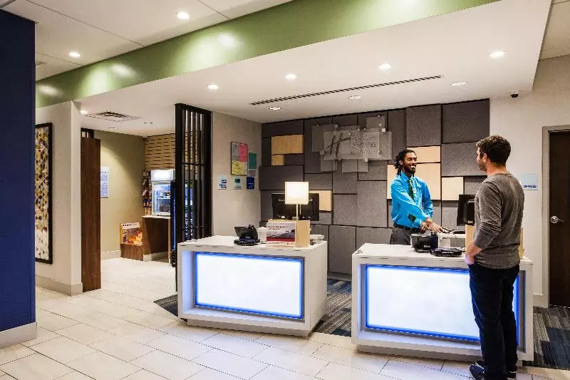 ホテル Holiday Inn Express & Suites Lexington Park California, An Ihg