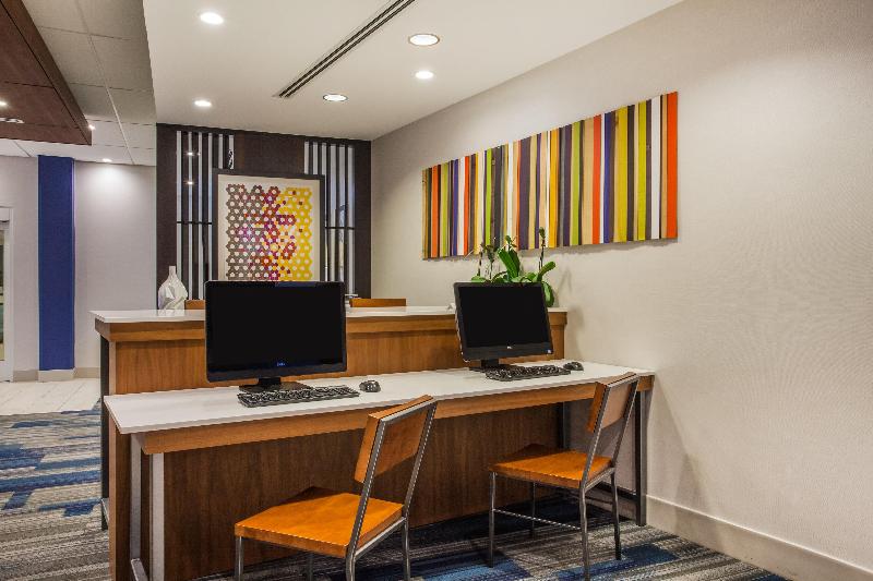 ホテル Holiday Inn Express & Suites Lexington Park California, An Ihg
