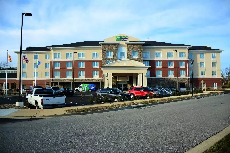 ホテル Holiday Inn Express & Suites Lexington Park California, An Ihg