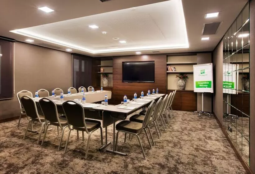 酒店 Holiday Inn Istanbul   Kadikoy, An Ihg