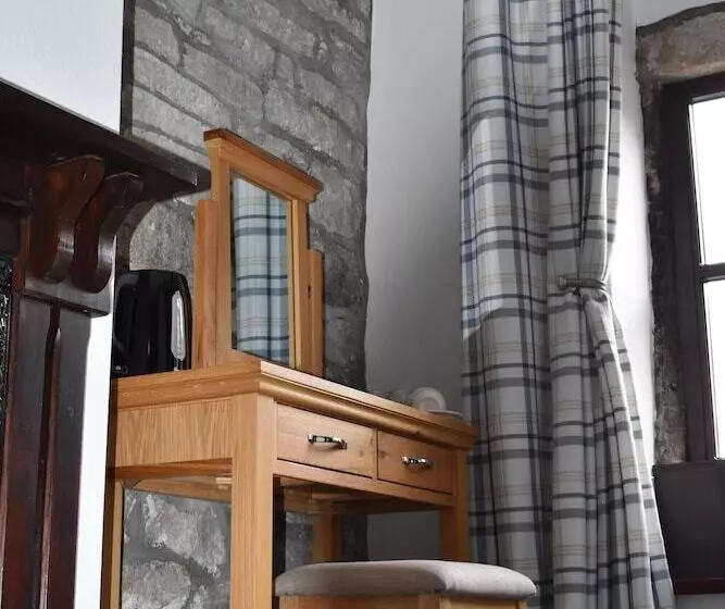 فندق Old Silent Inn