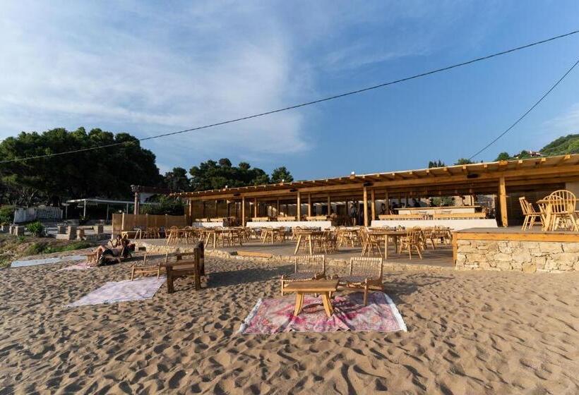 ホテル Pheia, Vriniotis Resorts