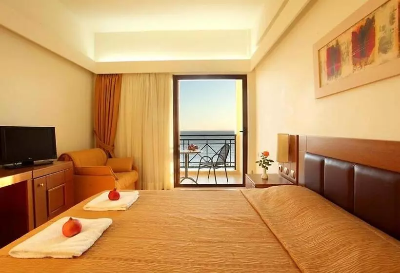 Hotel Pheia, Vriniotis Resorts