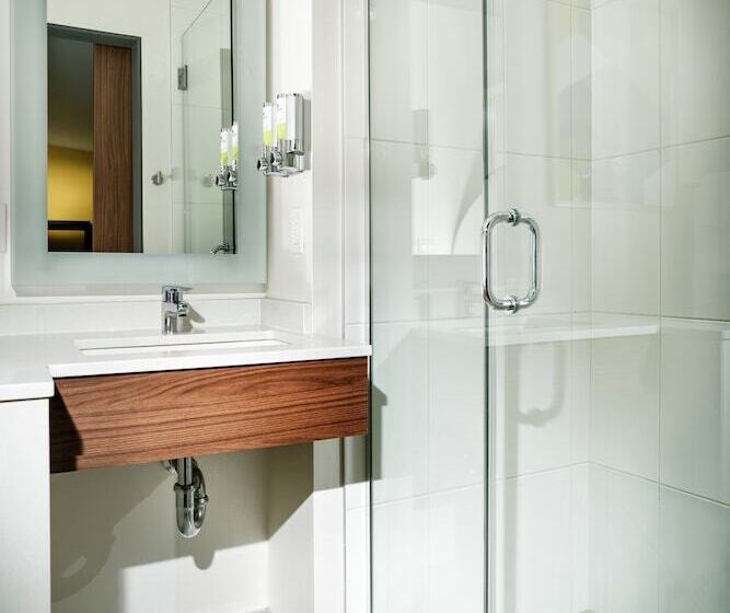 Staypineapple, Hotel Z, Gaslamp San Diego