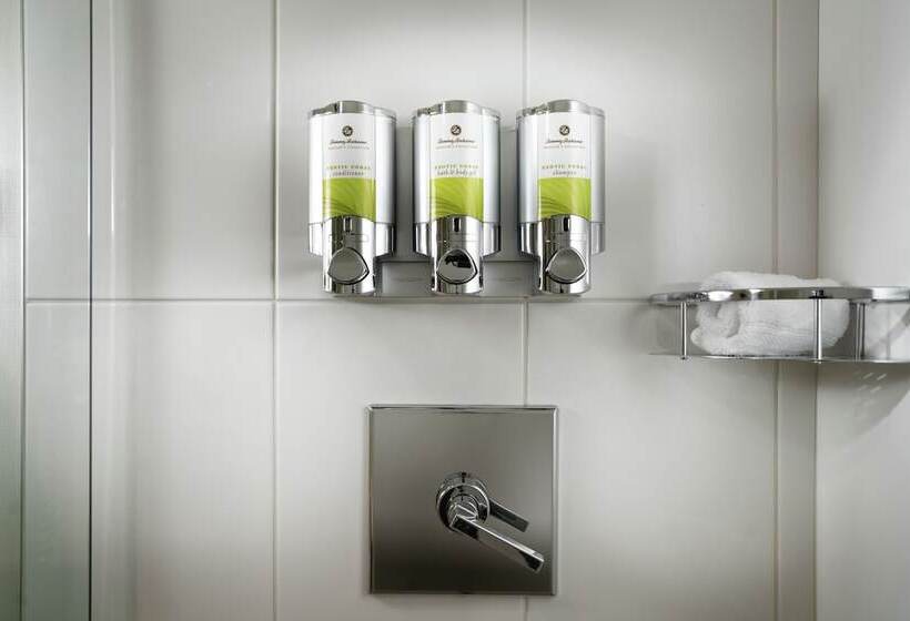 Staypineapple, Hotel Z, Gaslamp San Diego