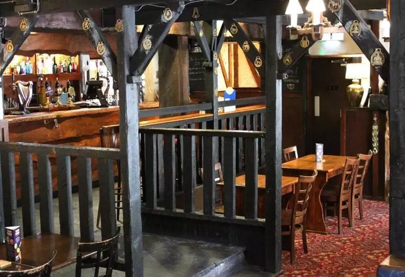 فندق The Ancient Mariner