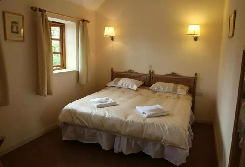 فندق The Ancient Mariner