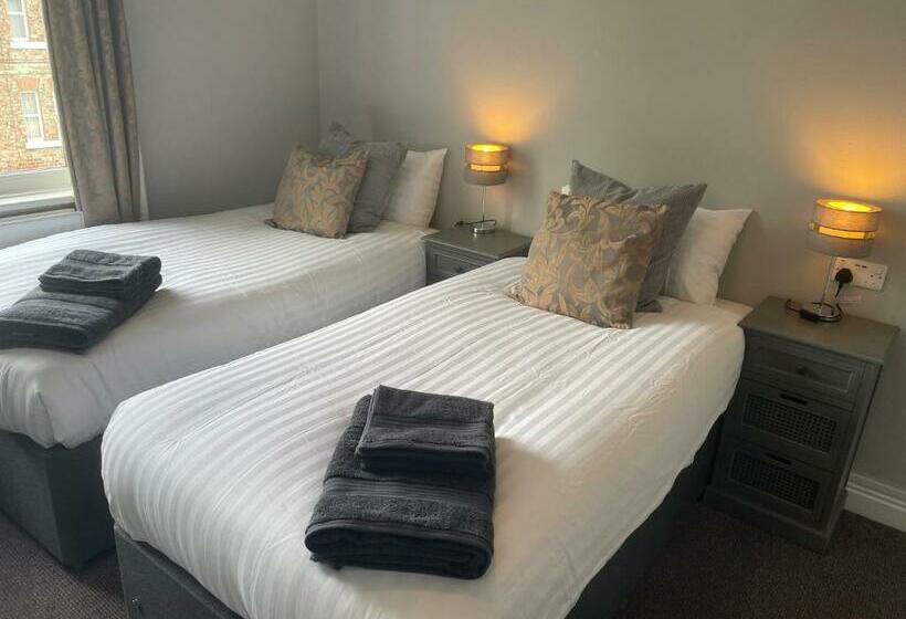 Hotel The Nags Head York