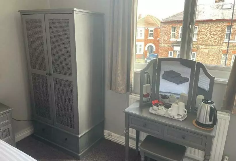 ホテル The Nags Head York