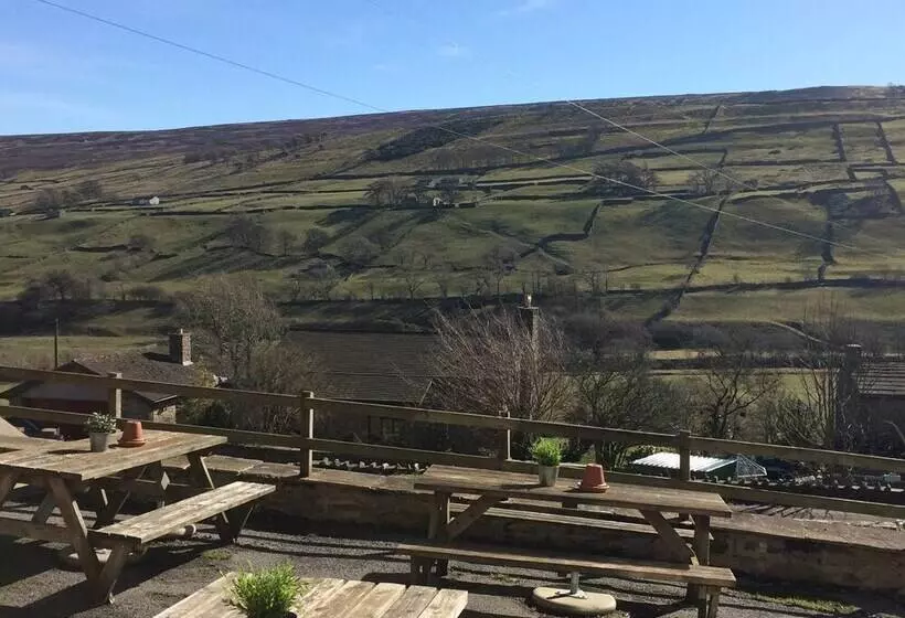 酒店 The Punch Bowl Inn