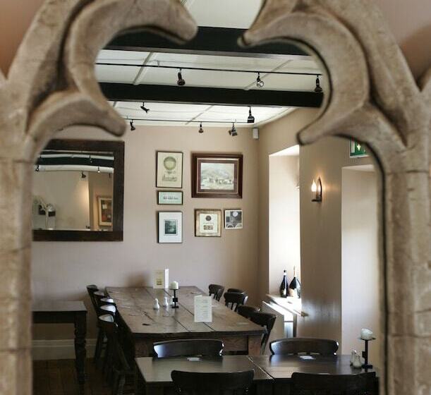 酒店 The Punch Bowl Inn