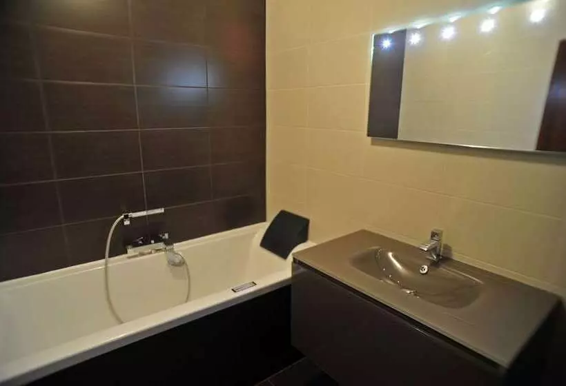 Logis Hotel Le Lonca