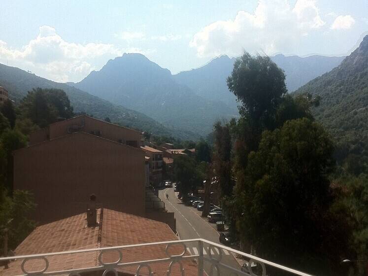 Logis Hotel Le Lonca