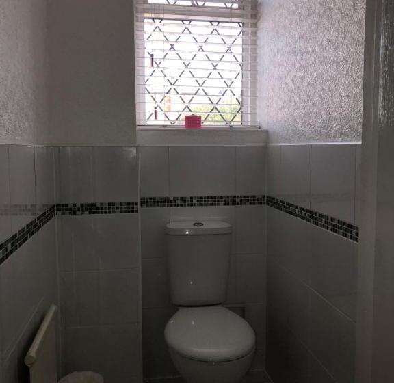 بنسيون Ivy House