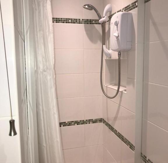 بنسيون Ivy House