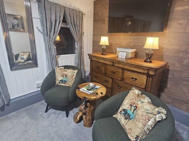 פנסיון Kings Boutique