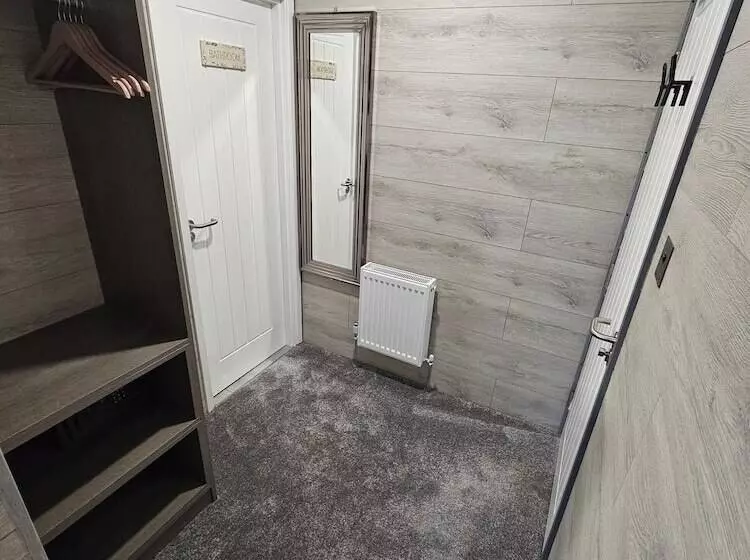 Majatalo Kings Boutique