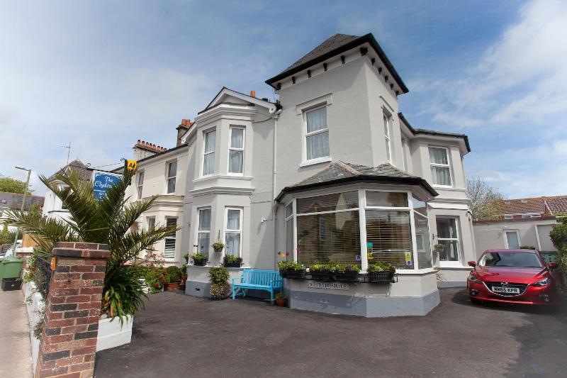 ペンション The Clydesdale