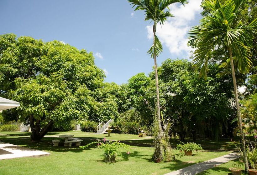 Seawind On The Bay Apartments