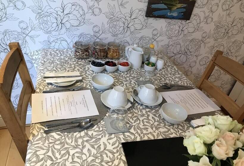 The Glastonbury Townhouse B&b