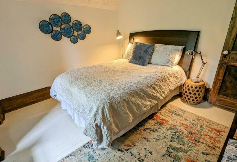 Bed and Breakfast Master Bedroom In A 150 Year Old Victorian House