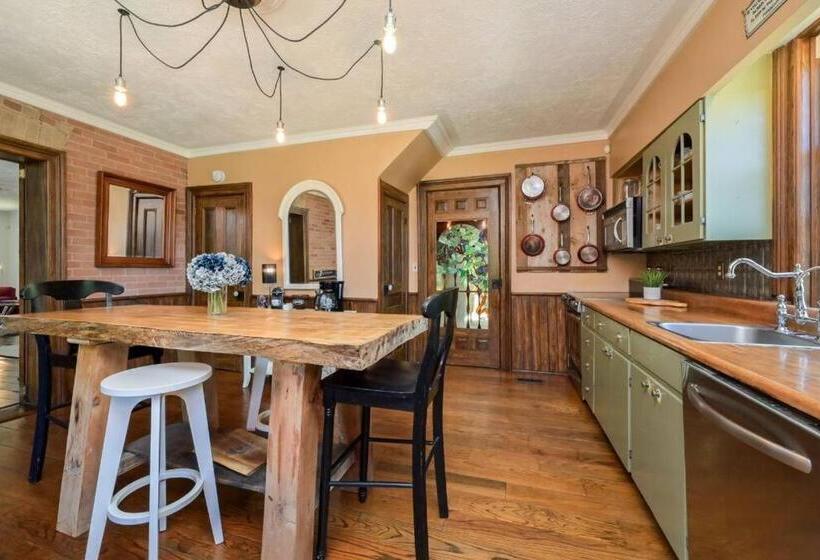 Bed and Breakfast Master Bedroom In A 150 Year Old Victorian House