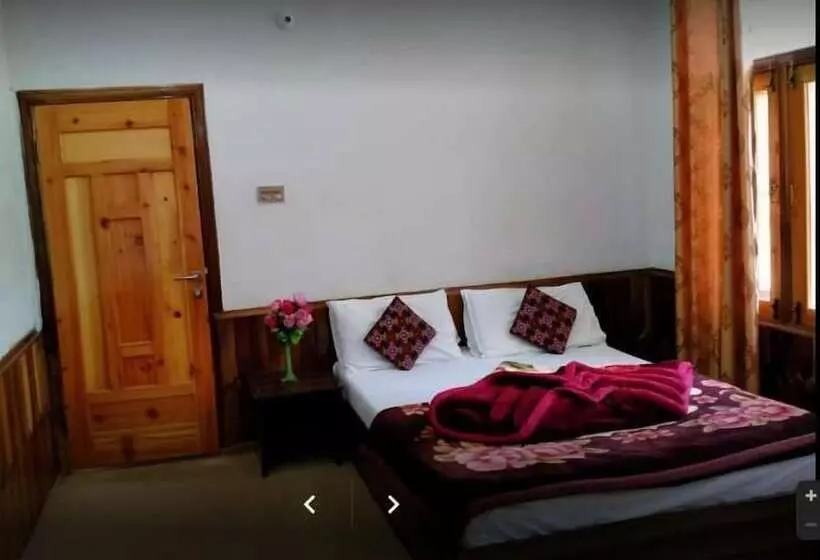 هتل Lady Finger Guest House And Lodge