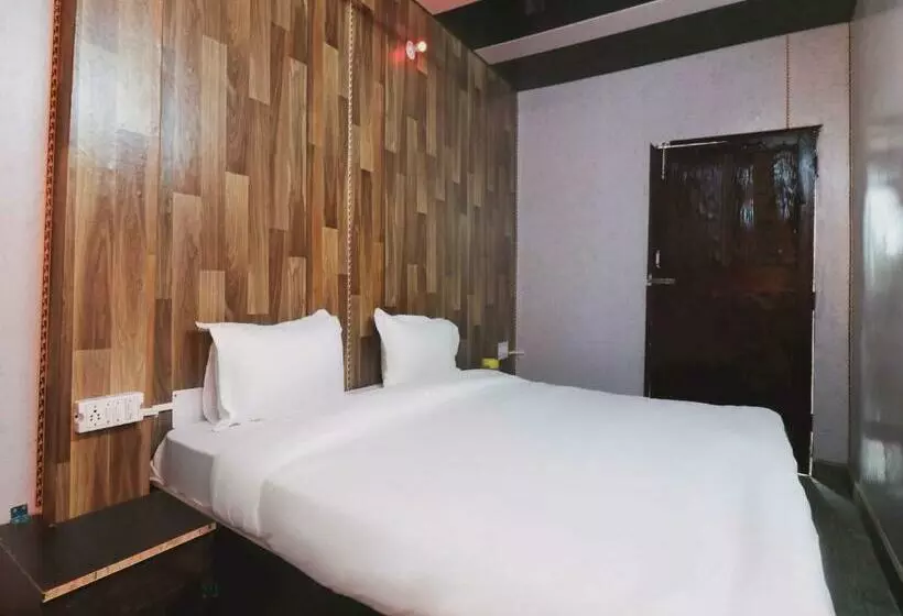 هتل Spot On Atithi Guest House