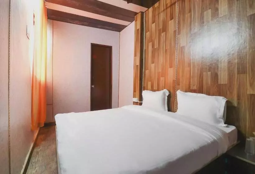 هتل Spot On Atithi Guest House