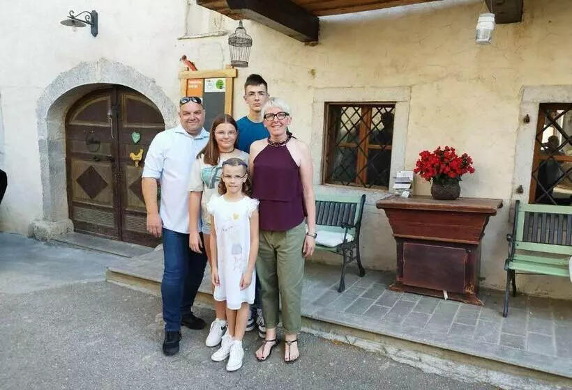 پانسیون Toncevi Eco Estate