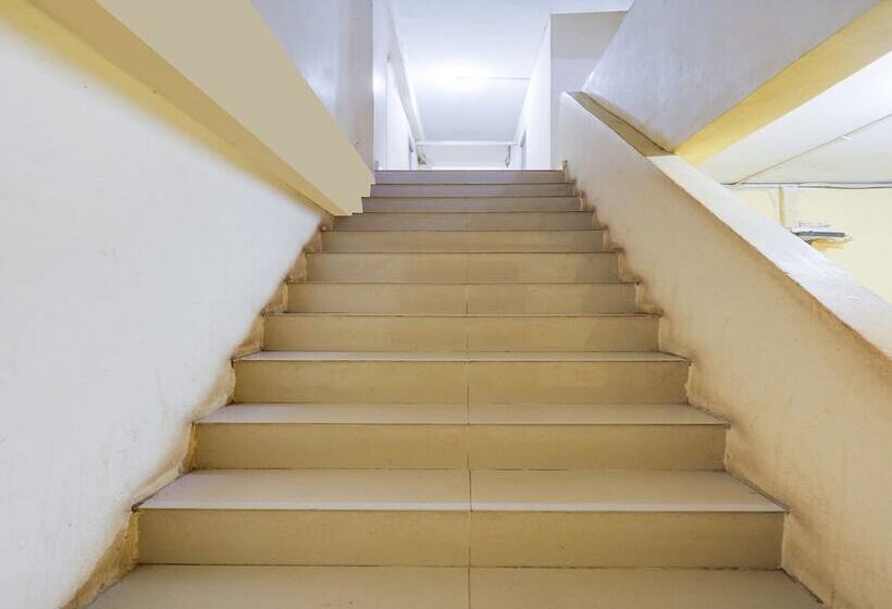 فندق Oyo 91942 Sunny Syariah