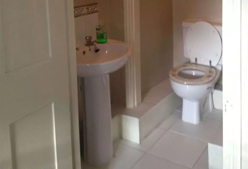 Bed and Breakfast Farnham Rooms