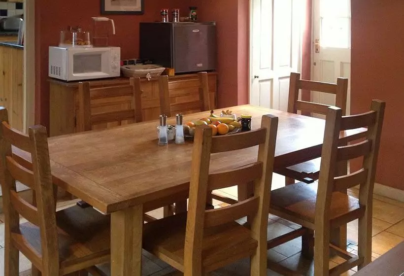 Bed and Breakfast Farnham Rooms