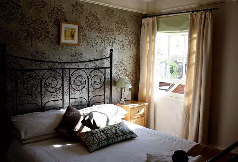 Bed and Breakfast Farnham Rooms