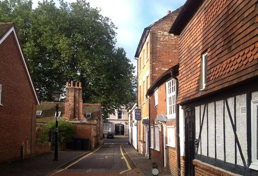 Bed and Breakfast Farnham Rooms