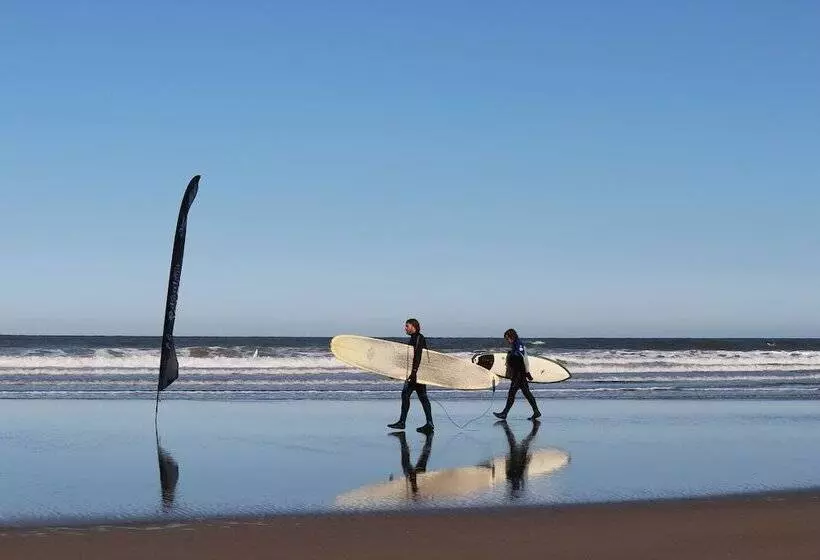 Bed and Breakfast Ainsley Court Guest House