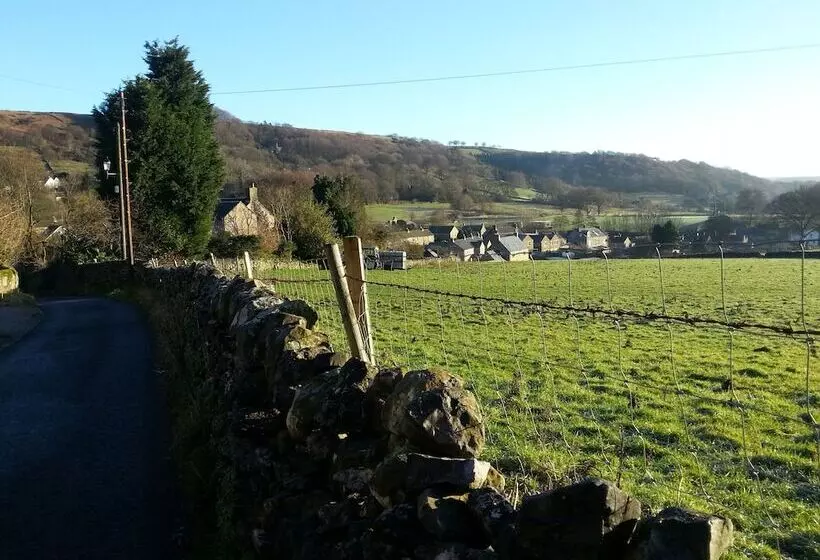 Bed and Breakfast Innisfree Cottage