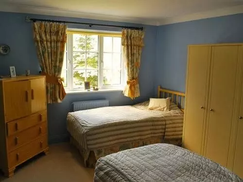 مبيت وإفطار West Lodge At Porters End