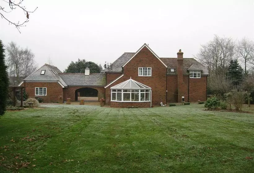 مبيت وإفطار West Lodge At Porters End